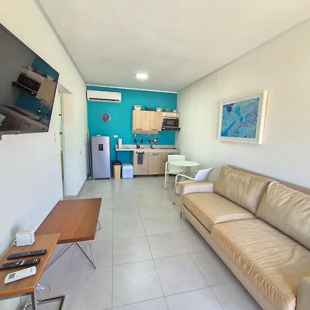 Ocean Breeze Apartments In Aruba Oranjestad Bagian luar foto