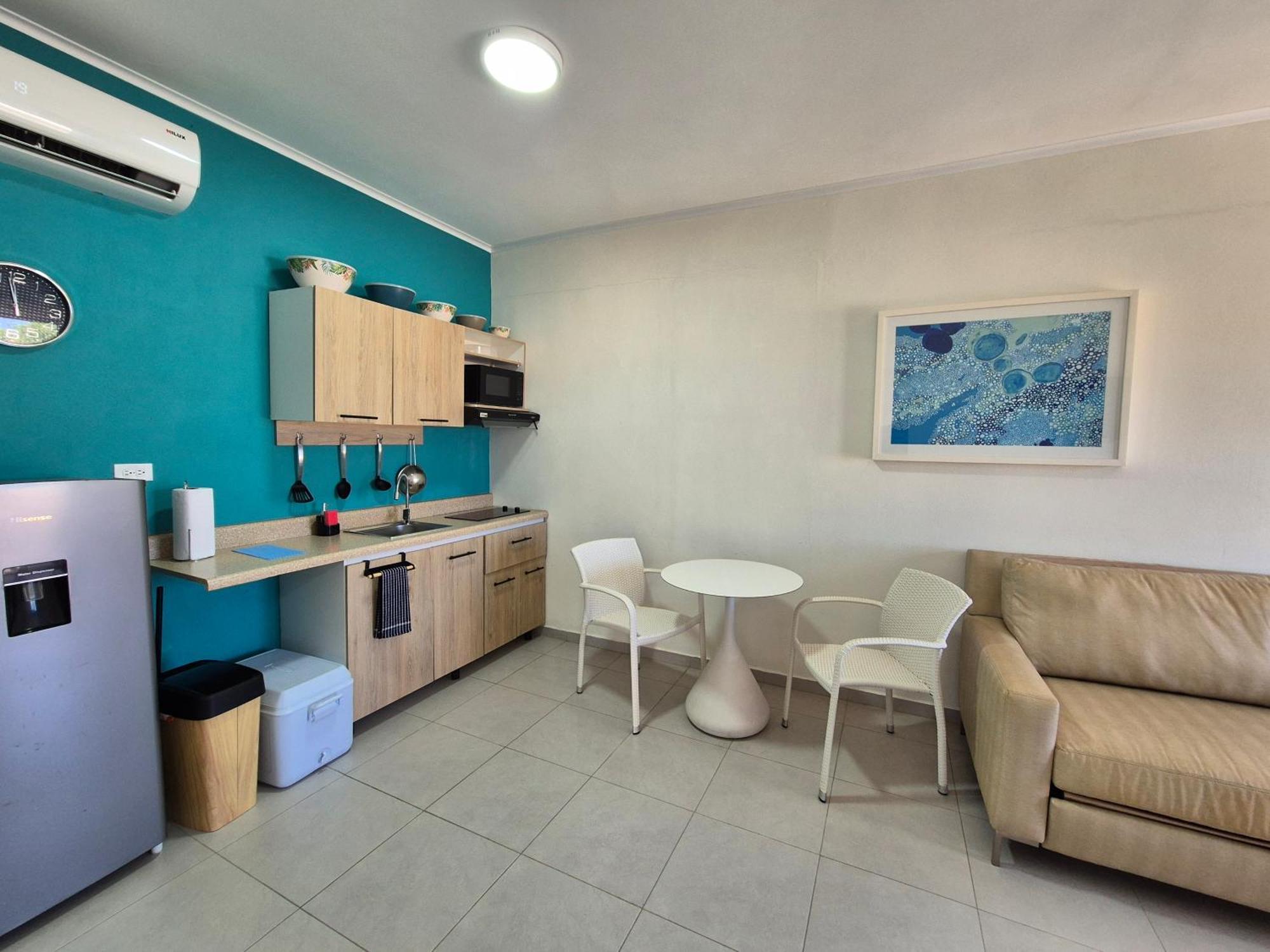 Ocean Breeze Apartments In Aruba Oranjestad Bagian luar foto