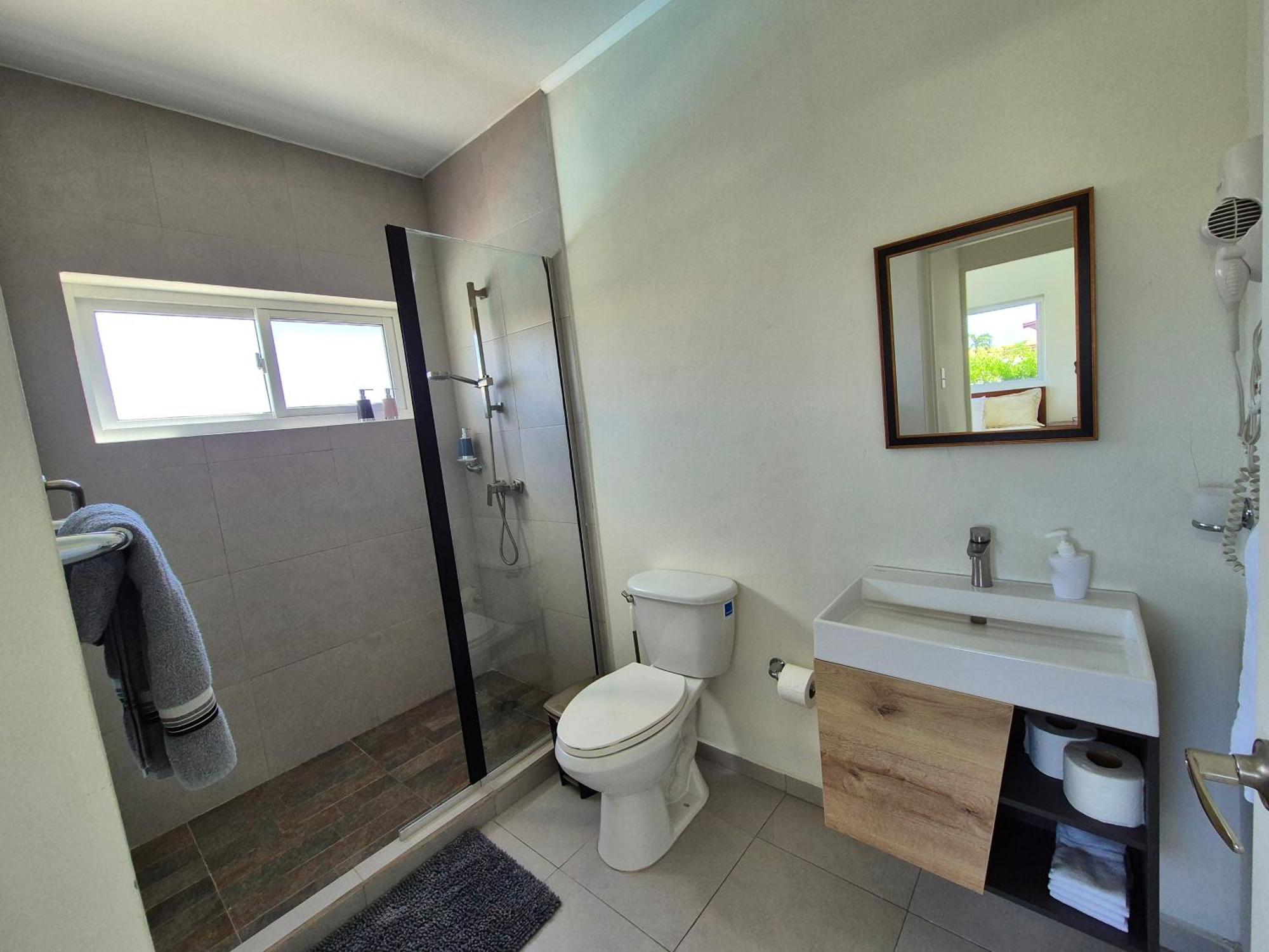 Ocean Breeze Apartments In Aruba Oranjestad Bagian luar foto